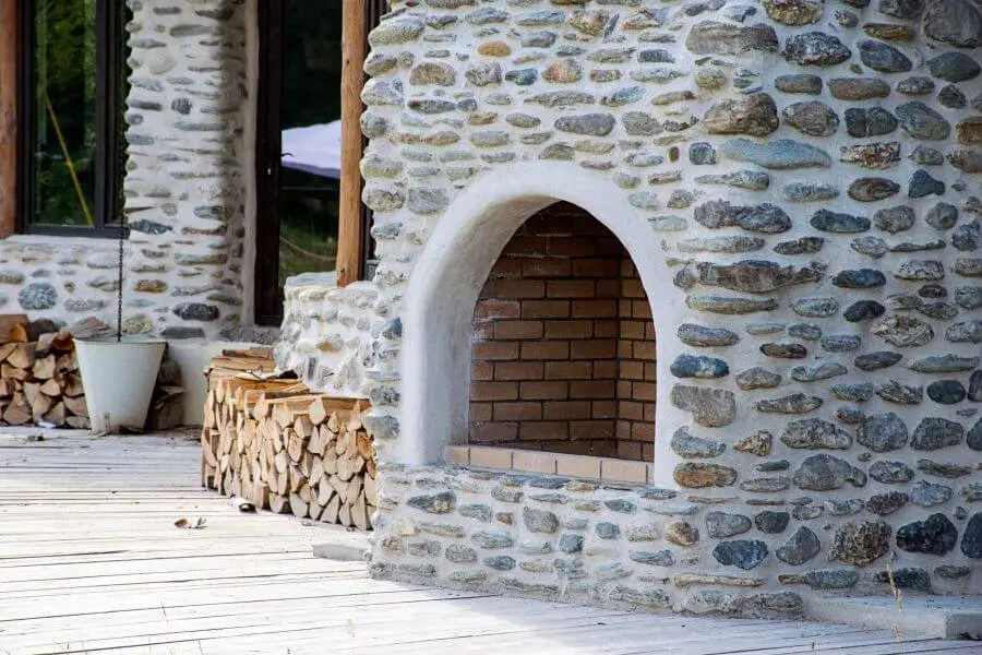 How To Whitewash Brick Fireplace (5 Steps)